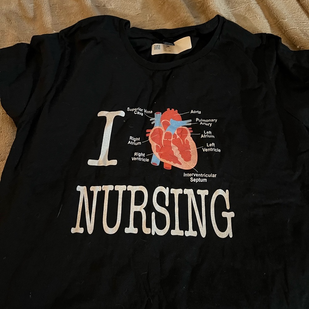 Anatomy shirt for nursing